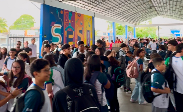 Em Macapá, Escola SESI recepciona alunos no período letivo com